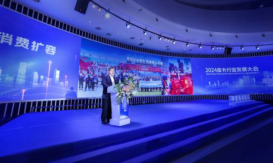 图片包含 飞机, 大, 蓝色, 监控
描述已自动生成