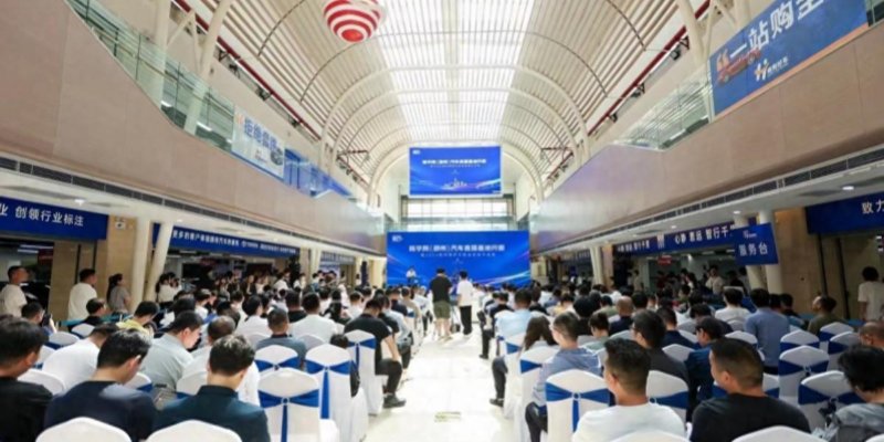 引领“互联网+”汽车营销模式创新 新华网（郑州）汽车直播基地开园