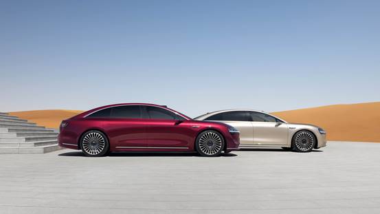 鸿蒙智行首款行政级豪华旗舰轿车享界 S9开启预订 预售价45万-55万