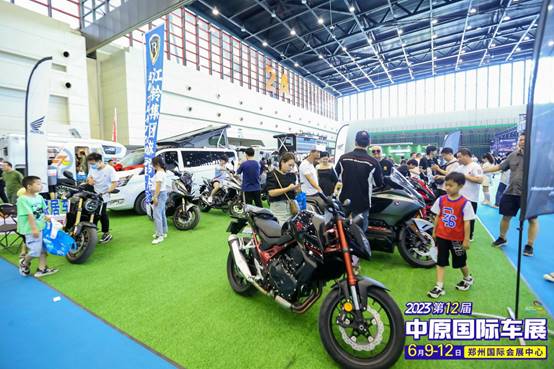 说明: 郑州户外生活展-4