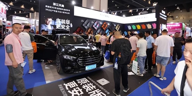 第21届郑州国际汽车后市场博览会 盛大开幕