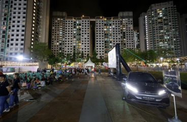 比亚迪助力新加坡独立60周年庆典 新加坡国务资政李显龙发文感谢