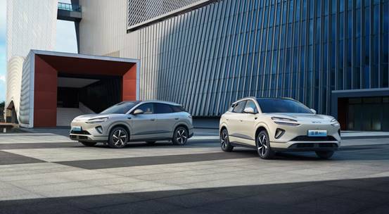 说明: C:/Users/fan.yeyi/Desktop/海狮06相关/新闻稿配图/2025.7.16 海狮06双车场景图0096-交稿.jpg2025.7.16 海狮06双车场景图0096-交稿