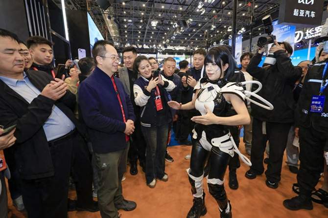 周鸿祎都在逛的郑州国际车展，你不来看看吗？