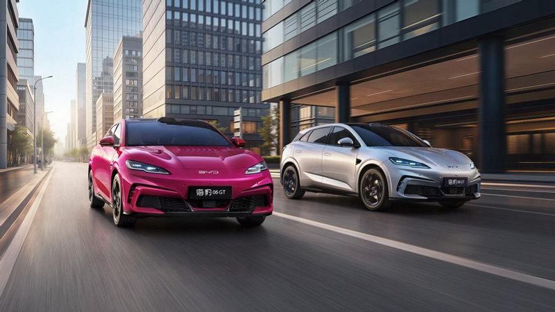 11.19万起，比亚迪2026款海豹06GT与海豹06DM-i旅行版联袂上市