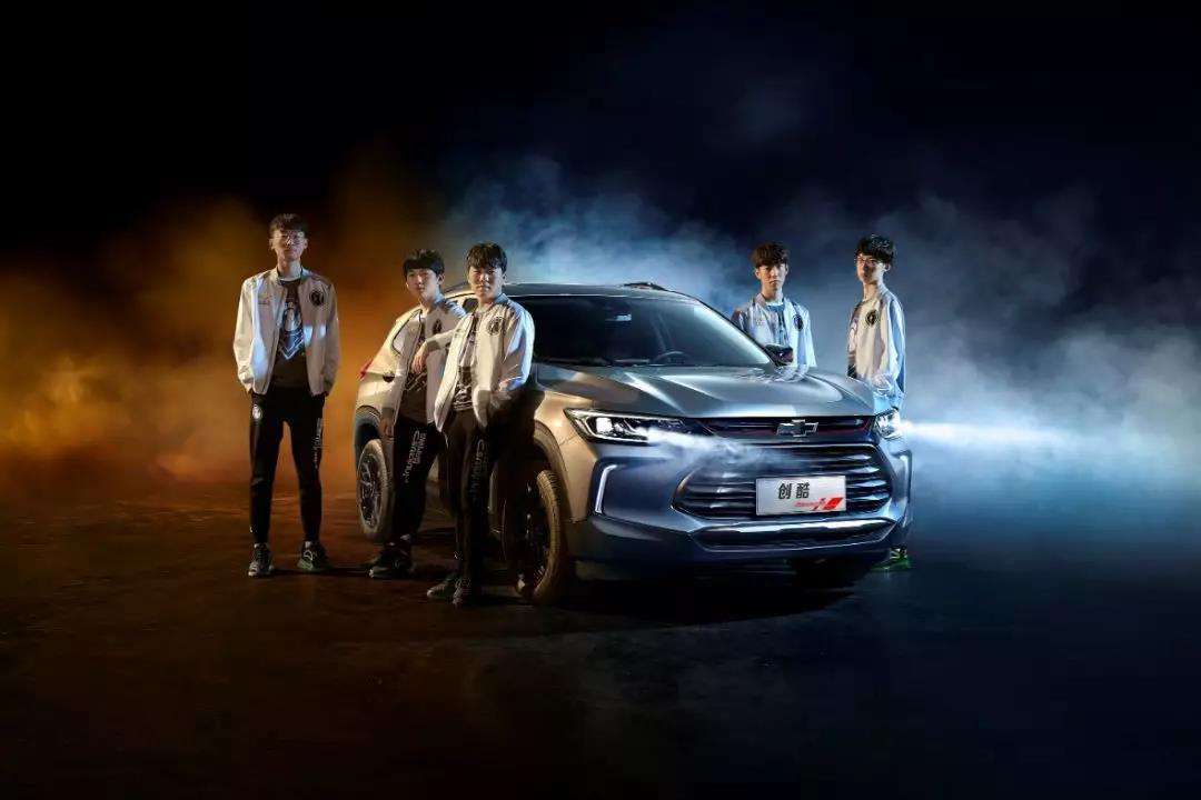 IG战队官宣战车新一代创酷Redline 带你放胆玩出色