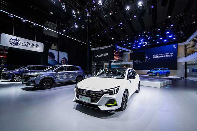 荣威RX5 MAX Supreme正式上市，硬核惊喜价13.78-15.7