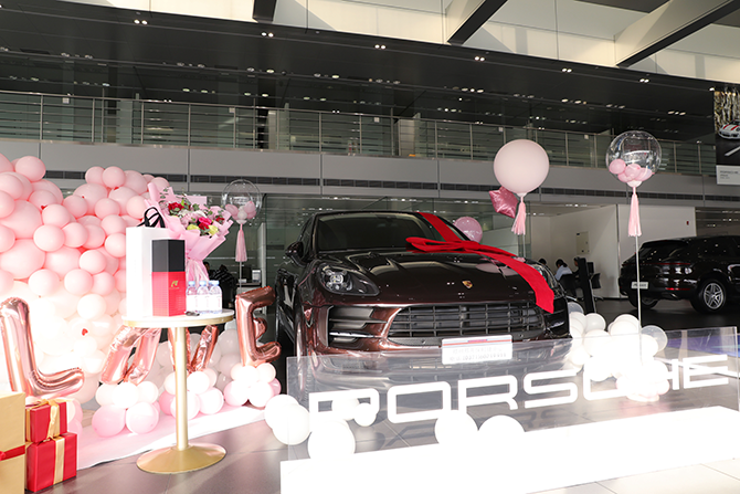 个性化交车郑州郑开保时捷中心伴客户开启恣意
