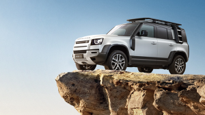 21年款路虎卫士110车型耀目发售