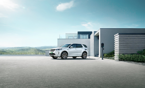 前瞻科技引领未来 全新路虎发现运动版P300e上市