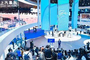 智慧出行！上汽科技小巨人领衔《智咖说》演讲