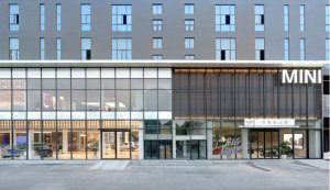 新店开运！河南英之翼MINI中州大道店正式营业