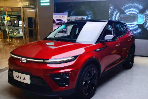 天际ME5实车到店，看看首批体验用户怎样说