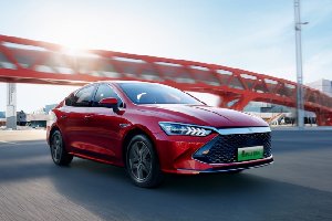 比亚迪10月再登全球新能源品牌销量榜首