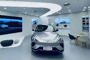 探店—360国贸Space中心ARCFOX极狐